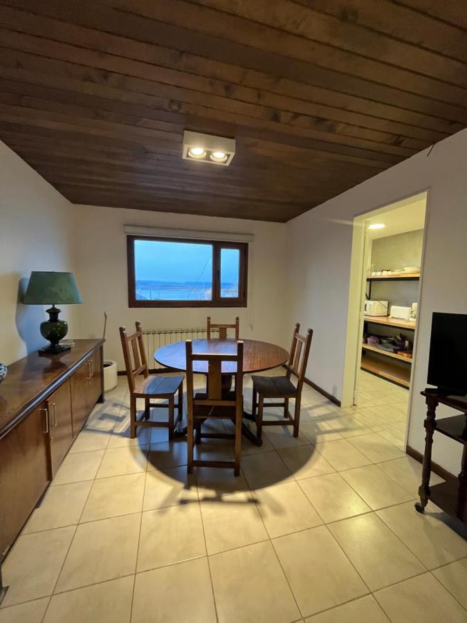 Departamentos San Martin Apartment Ushuaia Bagian luar foto