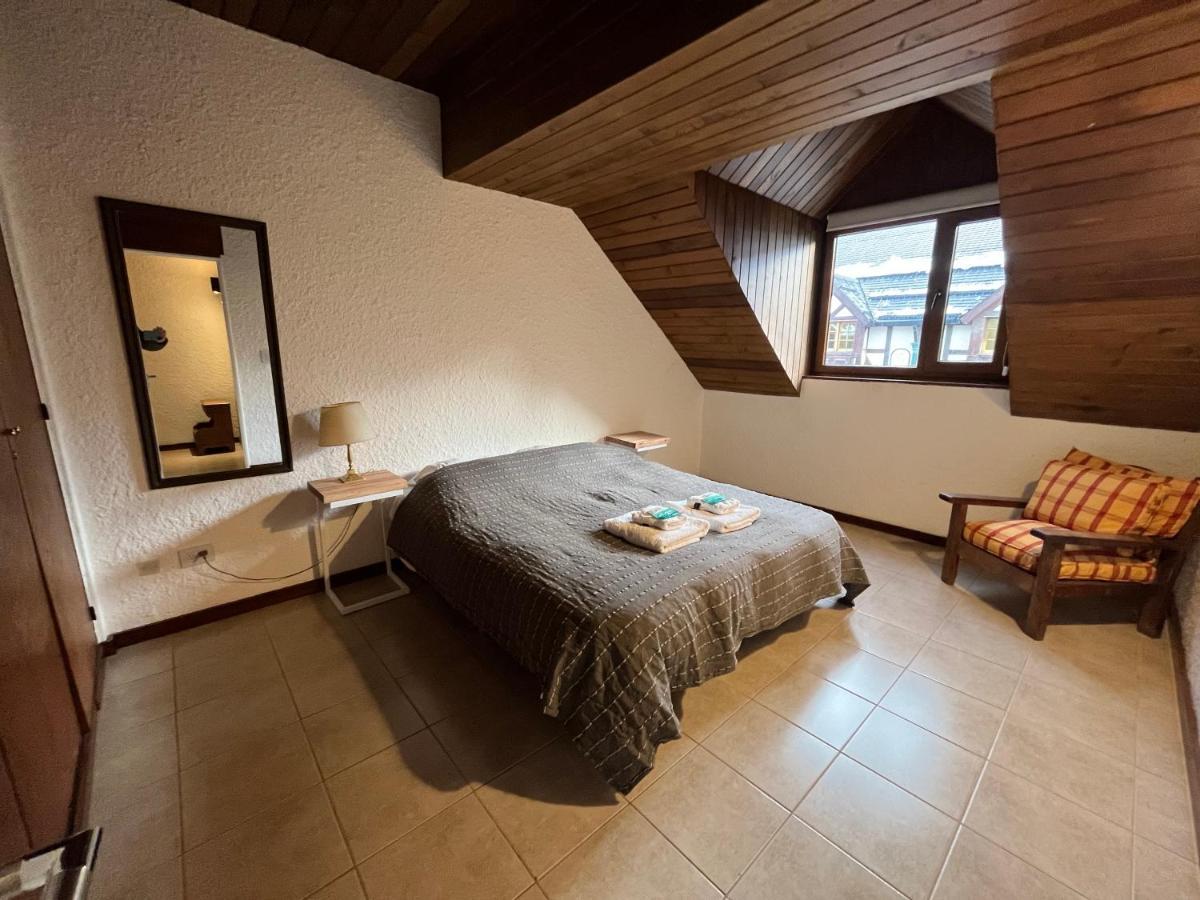 Departamentos San Martin Apartment Ushuaia Bagian luar foto