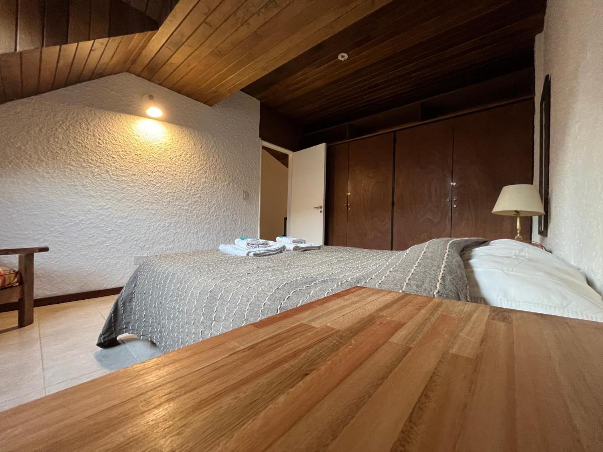 Departamentos San Martin Apartment Ushuaia Bagian luar foto